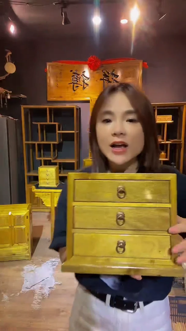 木金丝楠木制品三抽21*23*16.5