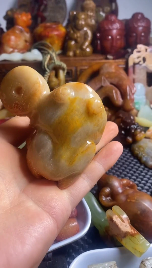 未镶嵌岫岩老玉（透闪石质玉）摆件未镶嵌