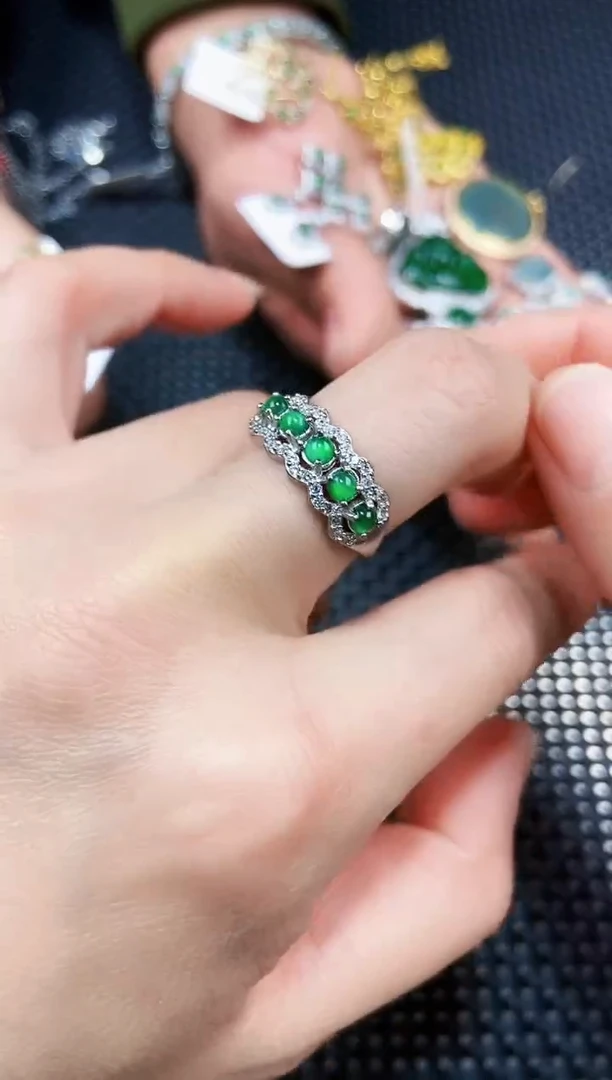 【闪购商品】翡翠戒指未镶嵌111111111