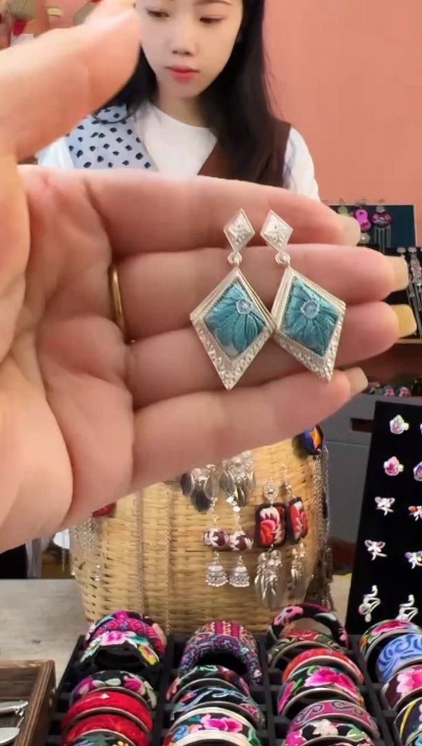 织绣艺枝独绣老绣饰品174