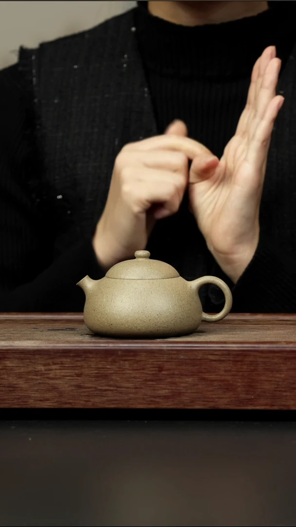 茶壶紫砂手磨青降坡 鱼跃