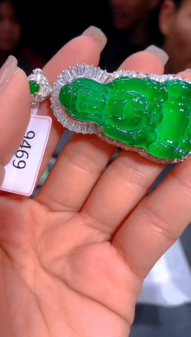 【闪购商品】定制翡翠未镶嵌35-多样性发货（发其一）