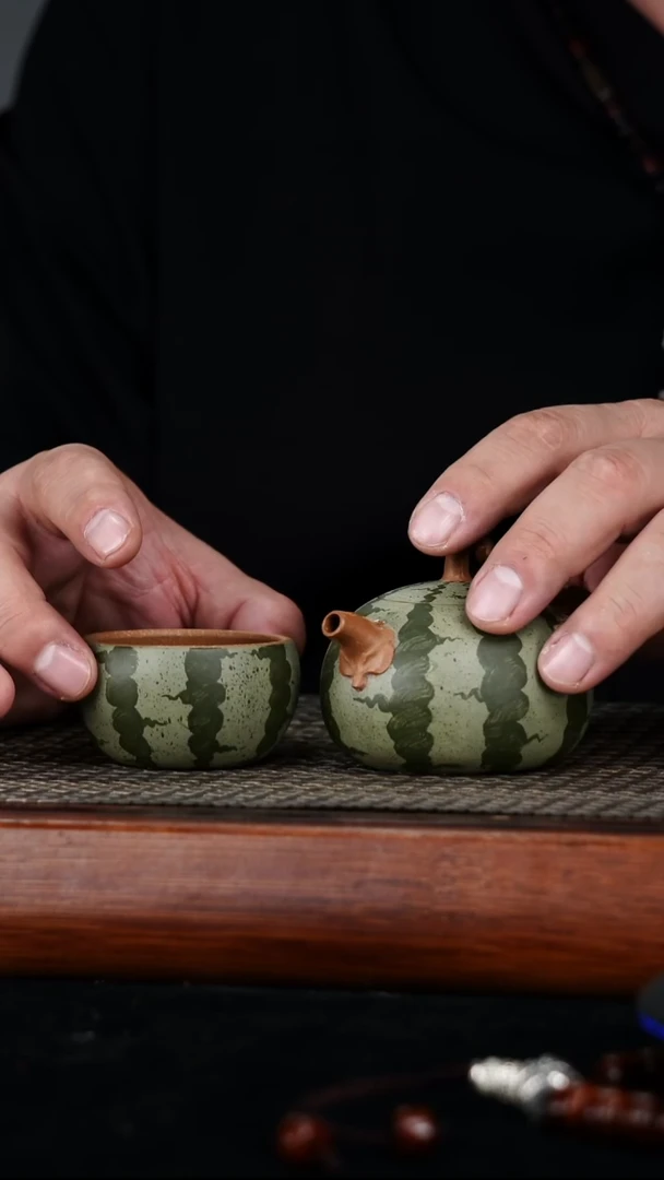 茶壶紫砂原矿老段泥小西瓜140cc