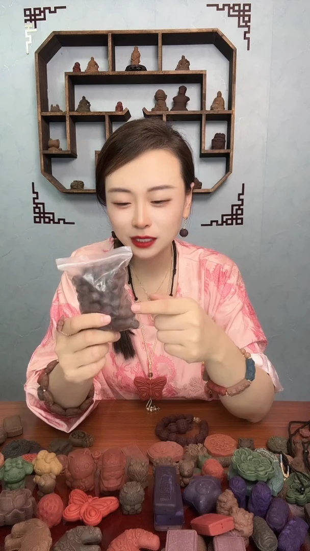 泥塑息肌散包珠（88）