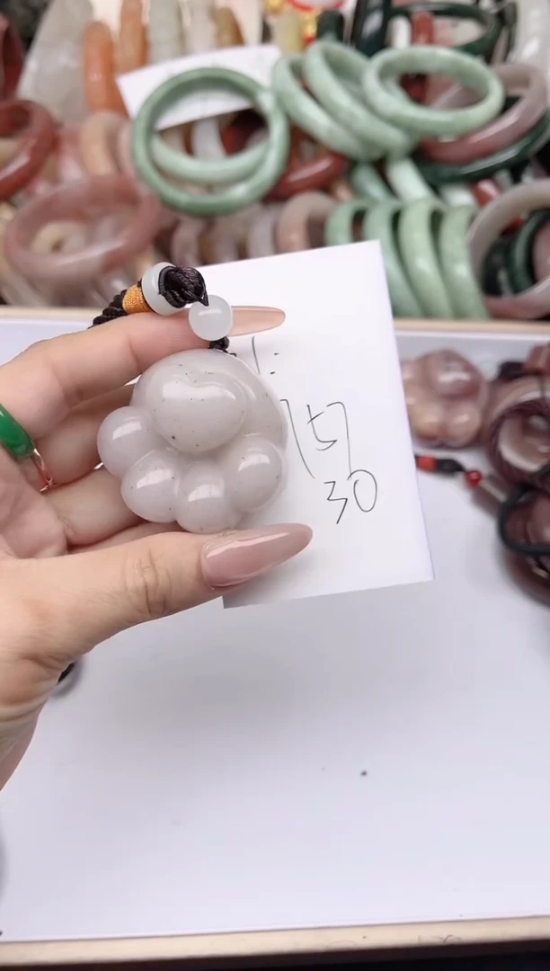 未镶嵌手镯石英质玉757