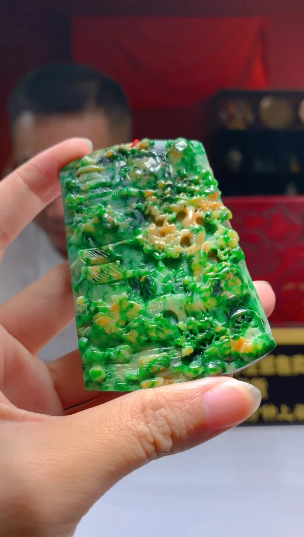翡翠未镶嵌颈饰翡翠A货