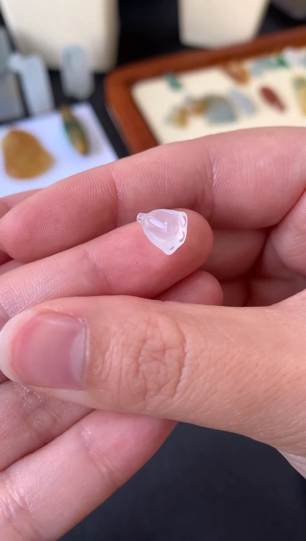 【闪购商品】定制翡翠未镶嵌翡翠