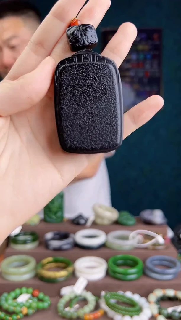 和田玉未镶嵌颈饰多样性发货 拍一单发一个