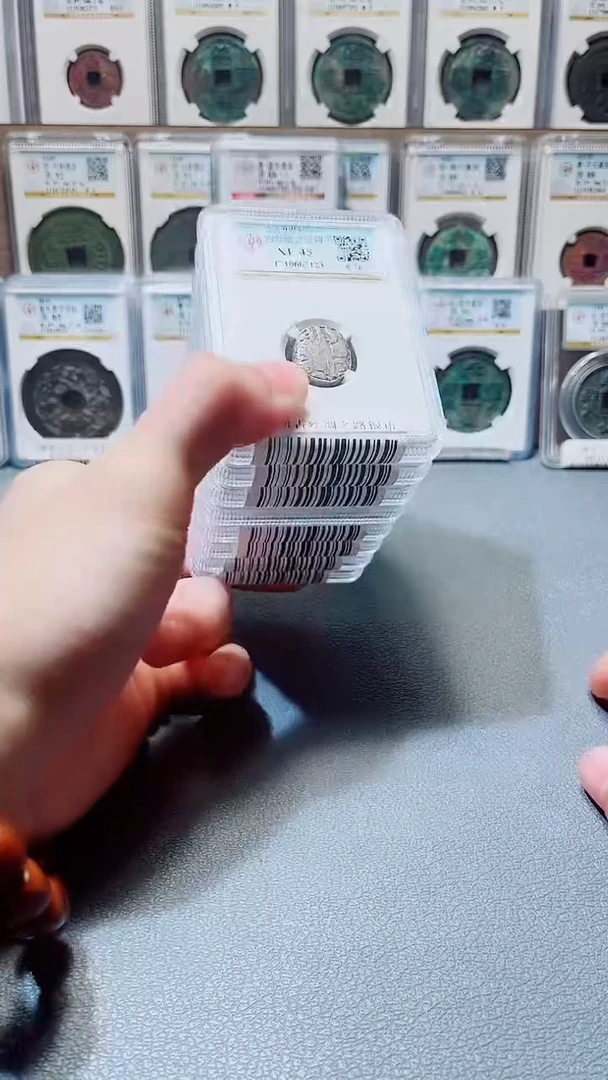 银A148公博古丝绸之路银币一枚8g+