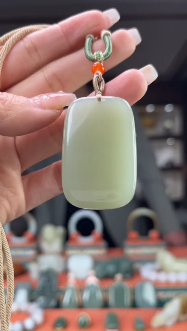 【闪购商品】和田玉颈饰未镶嵌佩佩