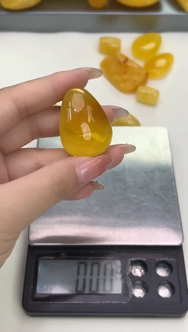 裸石琥珀未镶嵌琥珀蜜蜡吊坠
