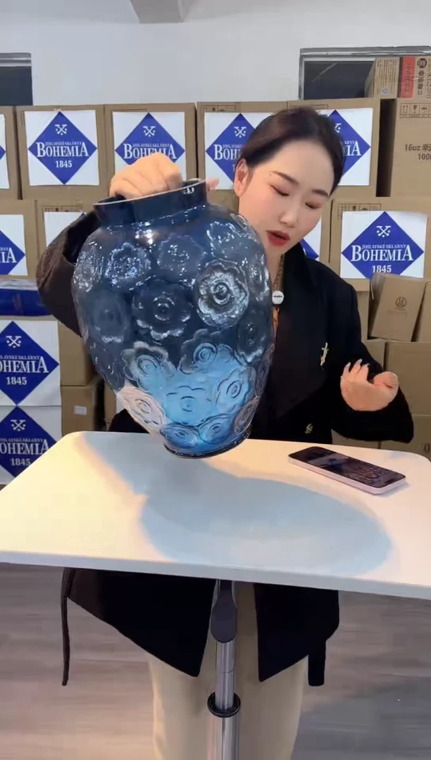 【闪购商品】无铅玻璃昕洋花器H-品10