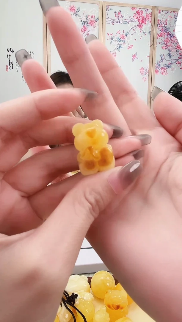 未镶嵌吊坠(不含链)蜜蜡小熊吊坠/多样性发其一