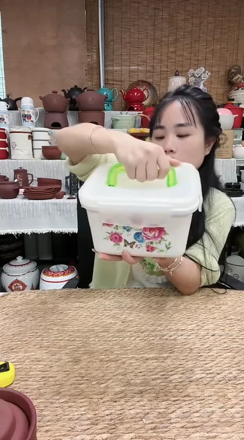 瑕疵牡丹花大方盒不能明火