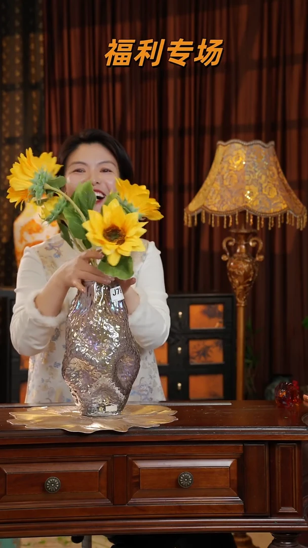 琉璃琉璃J71.。。。。