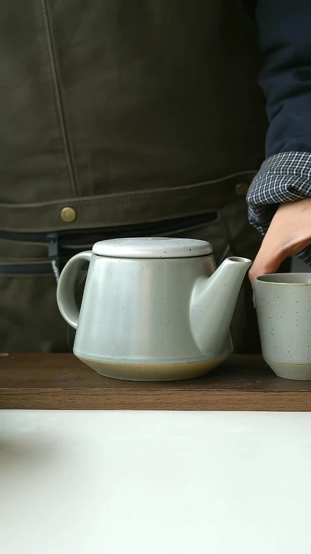 【闪购商品】陶瓷出澳洲沙釉灰一壶4杯@4-2@