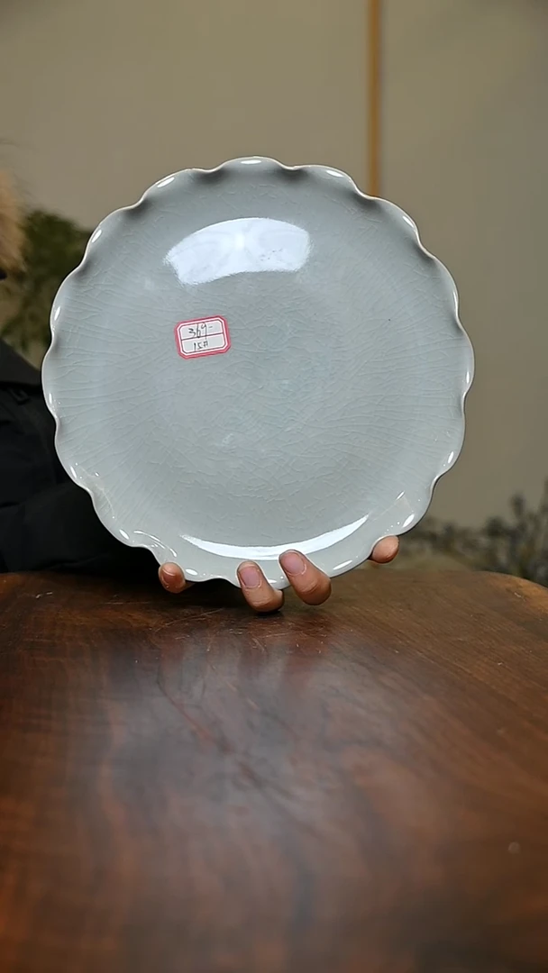 15#花边盘 粉青釉 微瑕 朱家汝窑款
