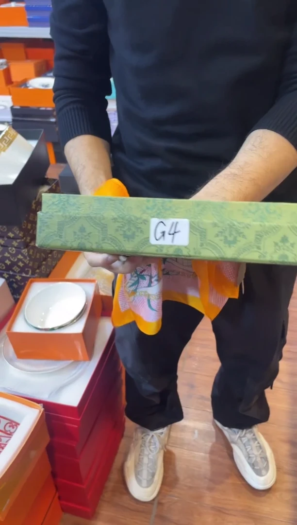 杯鸿辉家品牌瓷器，京东包邮！