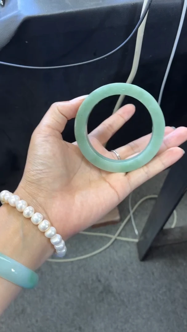 未镶嵌正圈定制翡翠陌***生缅甸天然翡翠手镯定制