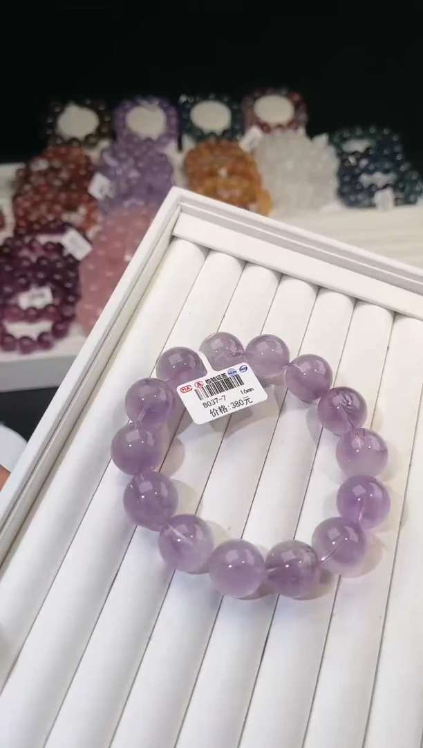 【闪购商品】水晶手链未镶嵌多样性发一紫兔毛16mm