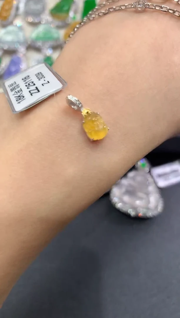 【闪购商品】翡翠吊坠(不含链)18K金镶嵌w6