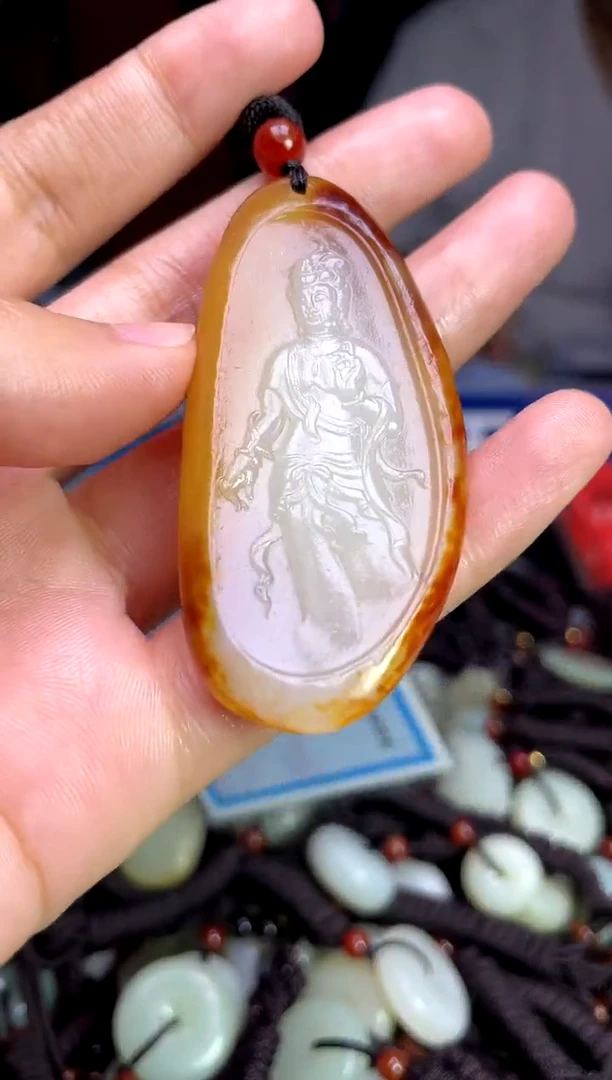 未镶嵌和田玉挂件1