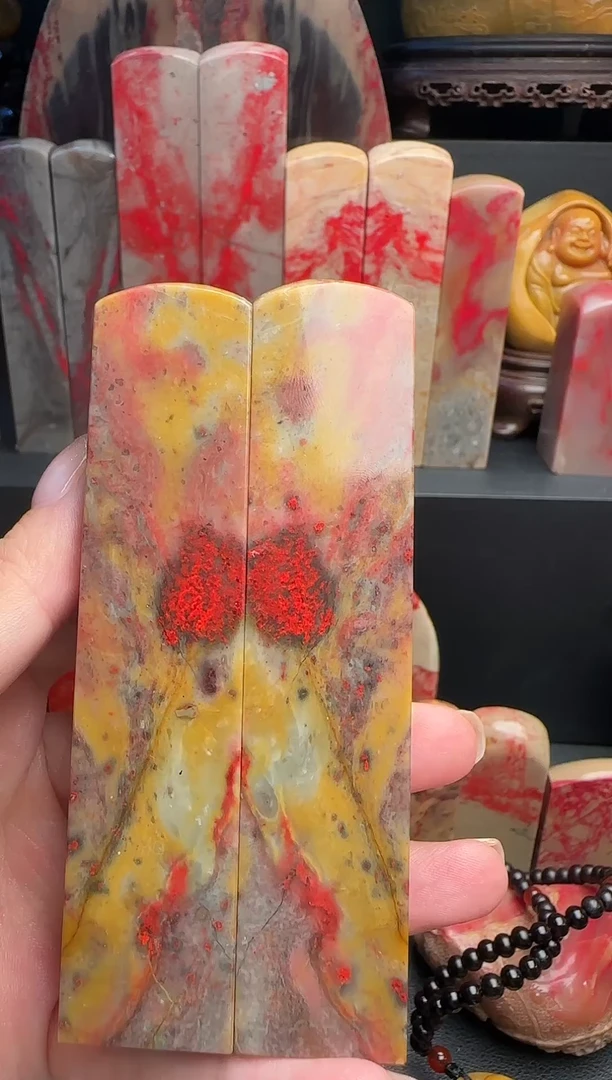 昌化石关**音昌化鸡血石印章