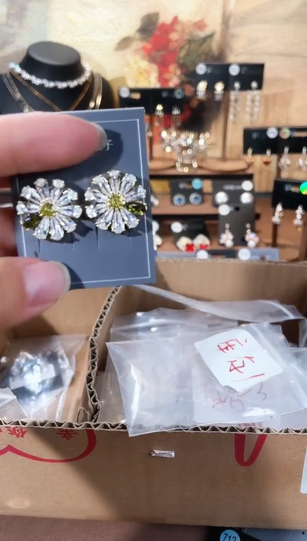合金925银锆石萱376