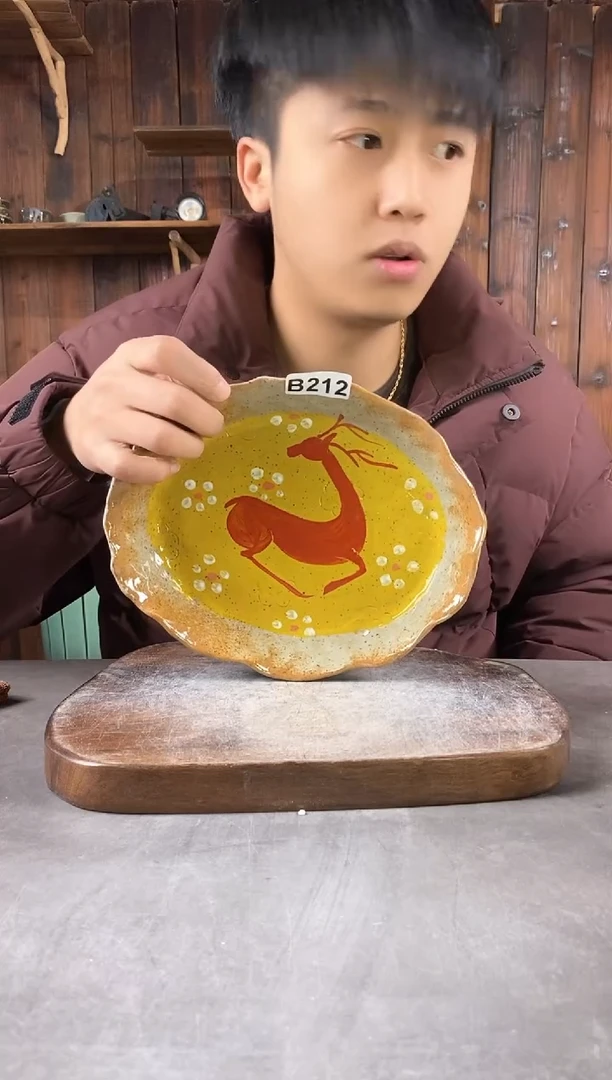 【闪购商品】碗212，手工手绘，新年快乐！