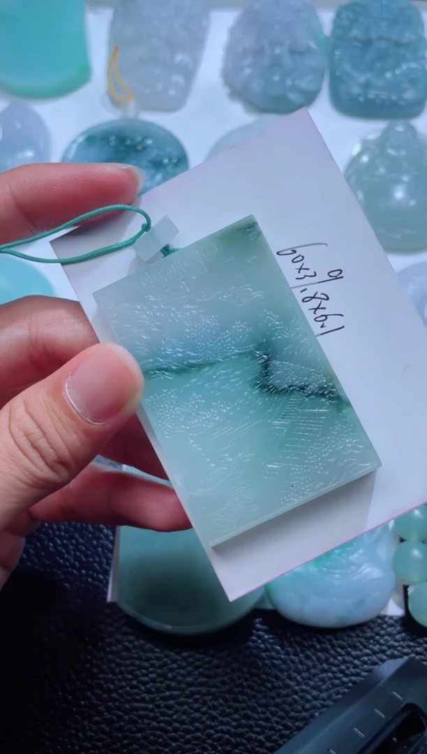 未镶嵌定制翡翠奔****奔店铺名称 老六珠宝严选