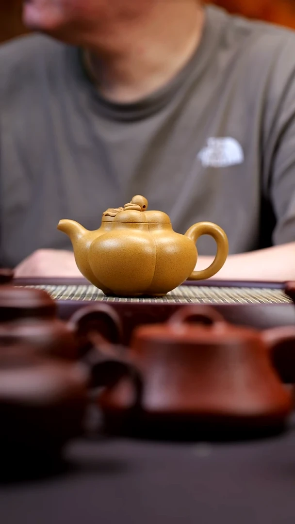 茶壶紫砂紫砂茶壶（上合桃）