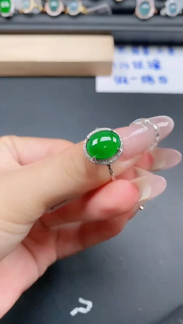 银S925镶嵌戒指翡翠111