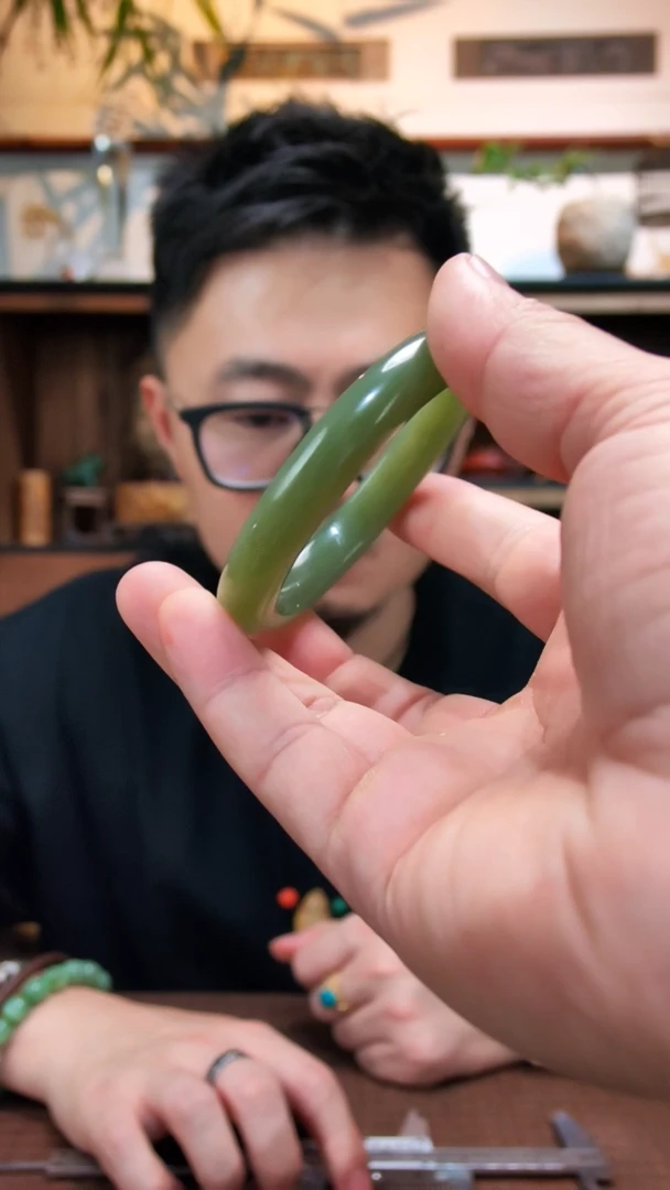 未镶嵌手镯和田玉11和田玉手镯HX