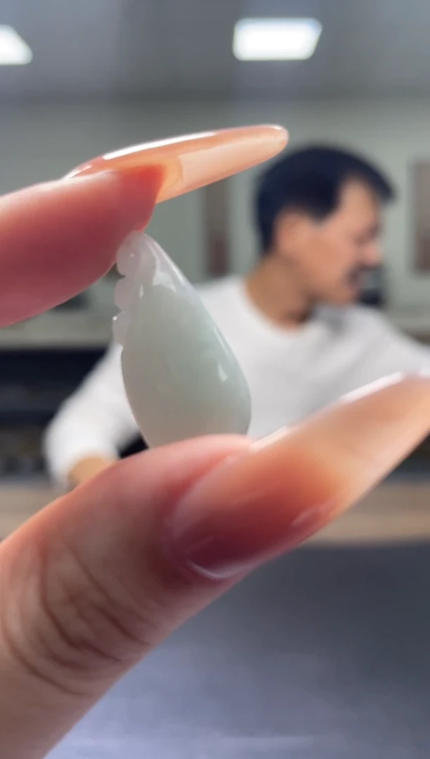 颈饰未镶嵌翡翠天然A货翡翠随机发一件10