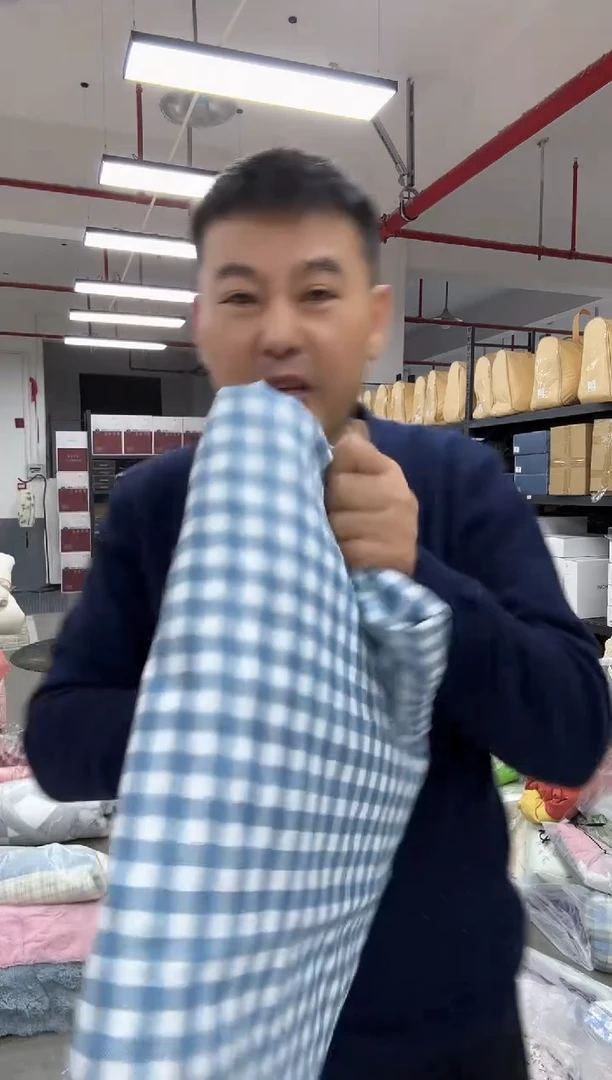 聚酯纤维聚酯纤维44  1.8米 全棉被套