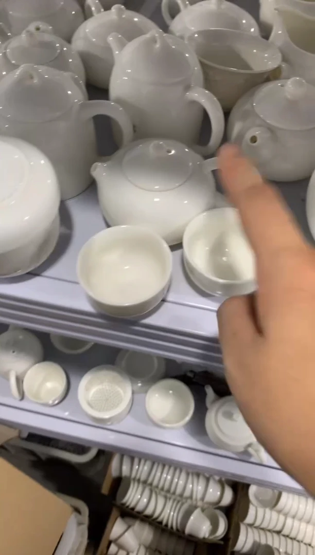 茶壶、盖碗、主人杯、客杯（轻轻微瑕介意勿拍）