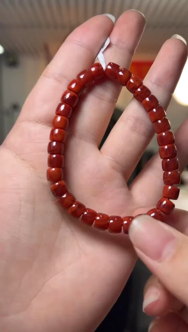 手串未镶嵌南红玛瑙约7mm+南红玛瑙直切桶珠手串