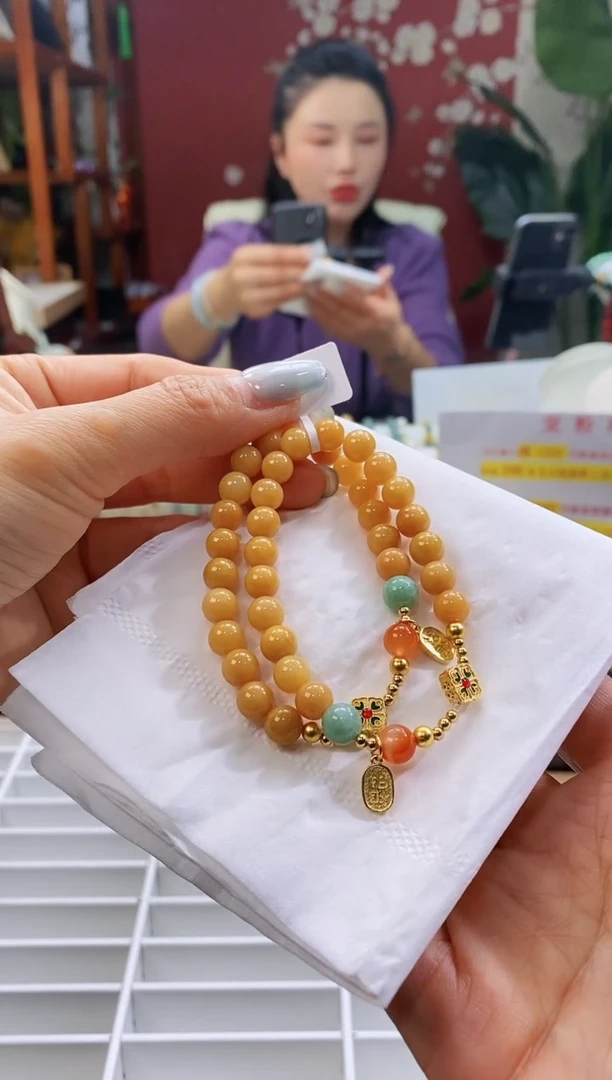 【闪购商品】翡翠手串银S925镶嵌39黄翡手串多样性发其一