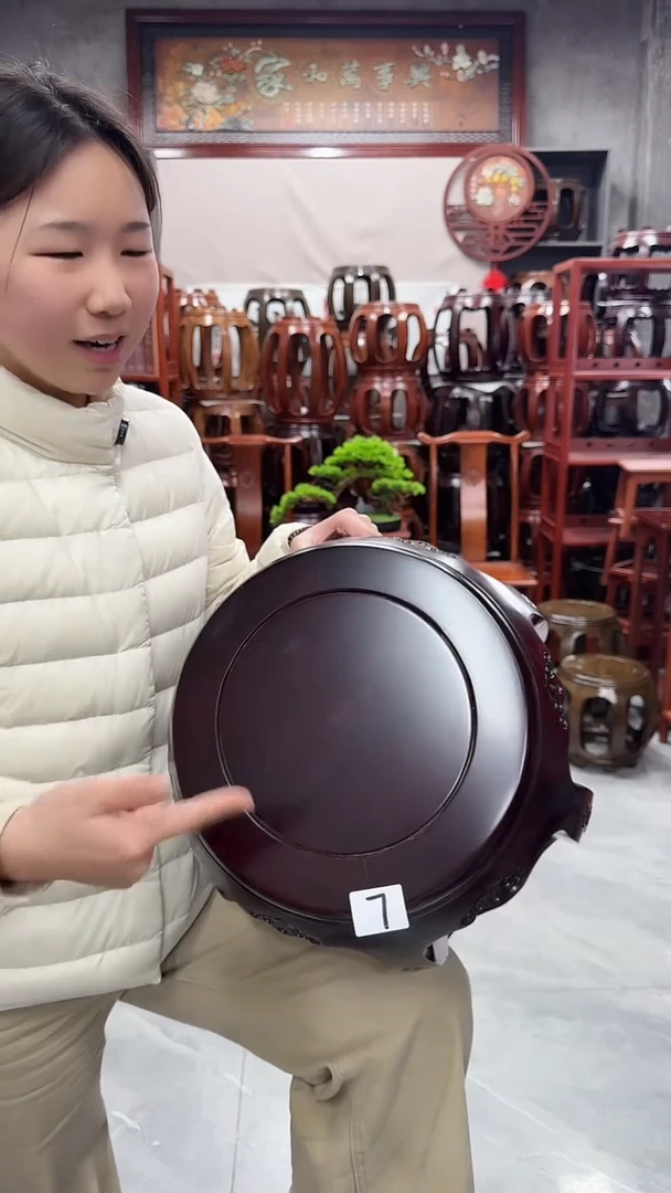 花梨木类家具【微瑕】酸枝色雕花小号鼓凳7号