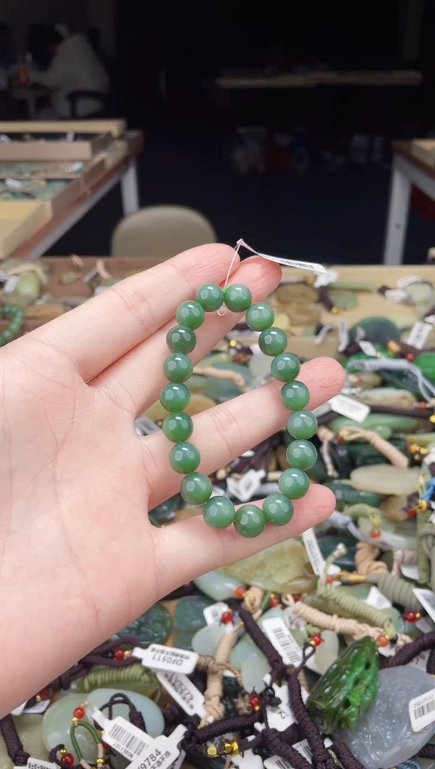 颈饰未镶嵌和田玉文*1