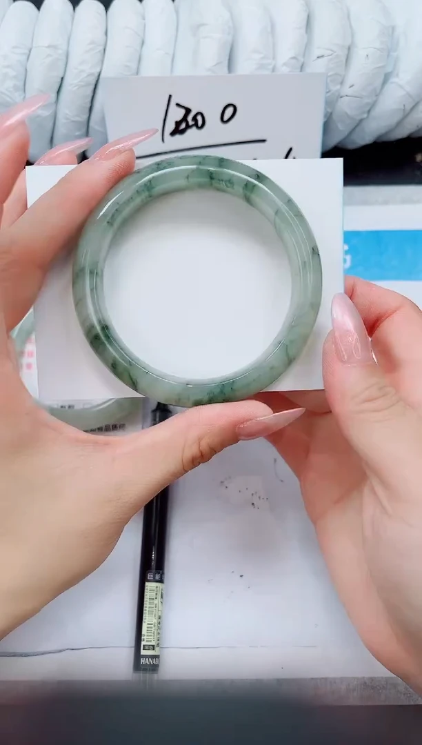 未镶嵌手镯石英质玉A57-55`56