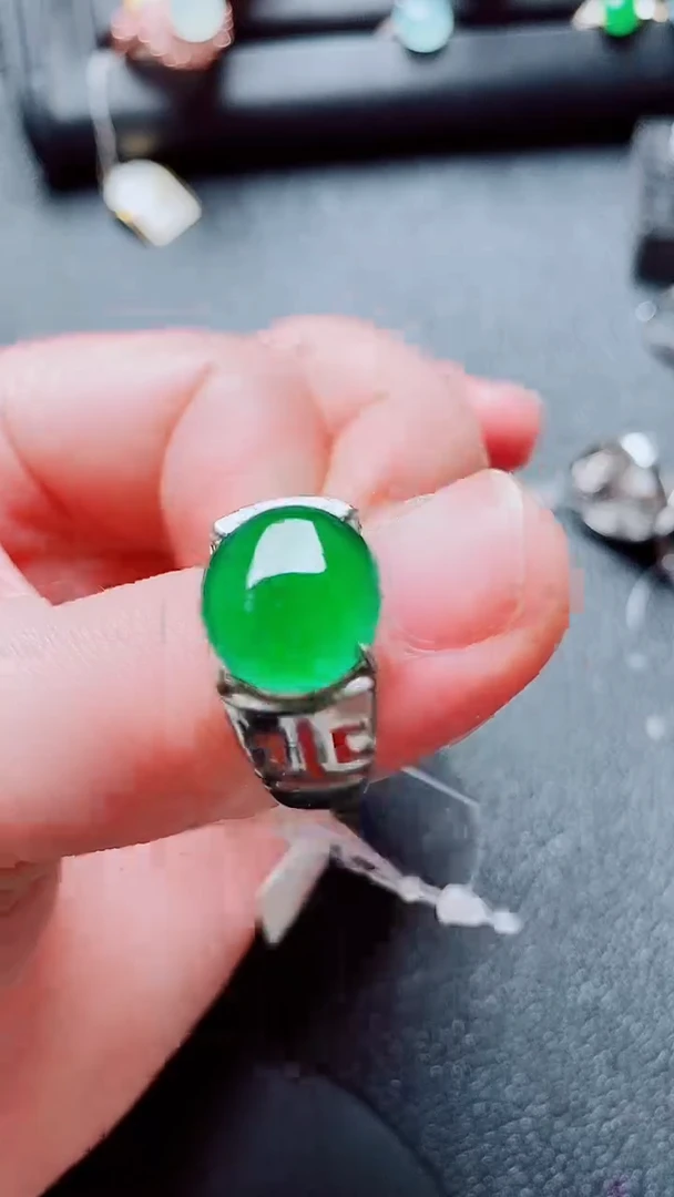 银S925镶嵌戒指翡翠1111