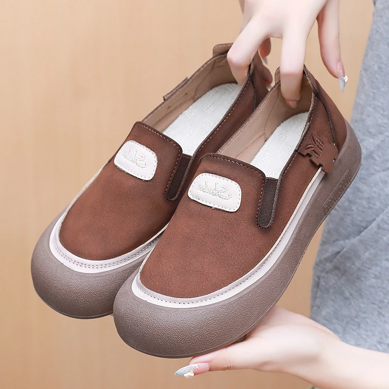 秋季新款时尚舒适单鞋百搭休闲软底妈妈鞋圆头复古一脚蹬女鞋防滑