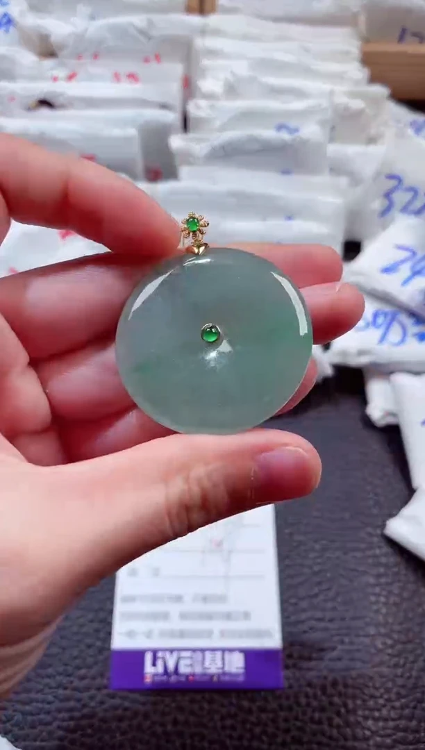 翡翠18K金镶嵌颈饰00005264