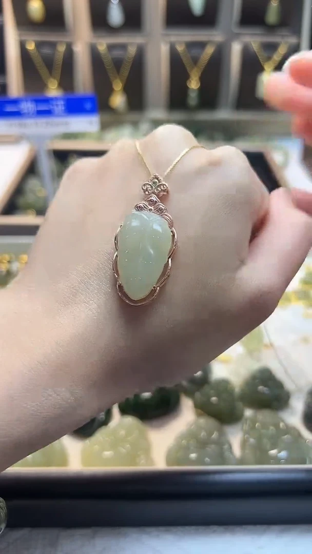 吊坠(不含链)银S925镶嵌和田玉吊坠(不含链) 银S925镶嵌 和田玉