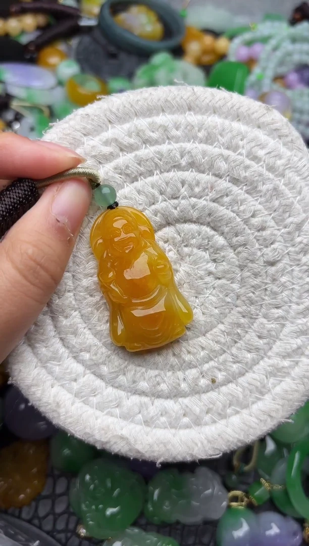 颈饰未镶嵌翡翠缅甸翡翠吊坠