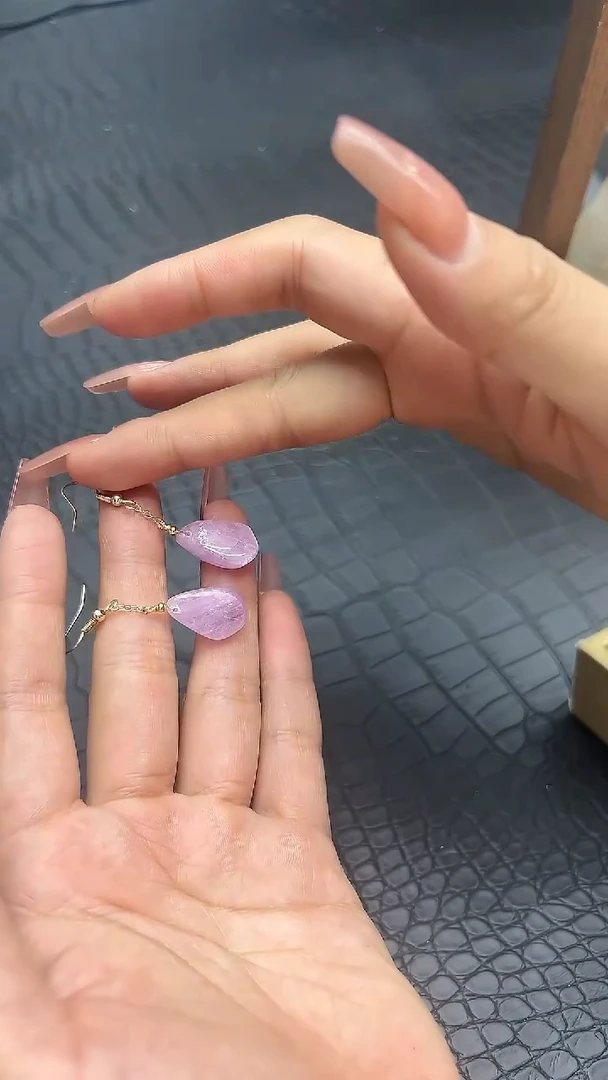 翡翠未镶嵌耳饰紫锂辉耳坠