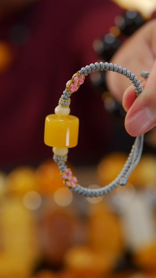 【闪购商品】蜜蜡手链未镶嵌焦皮料手绳