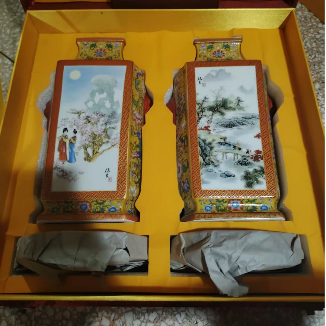 A012瓷器《福满盛世粉彩对瓶》