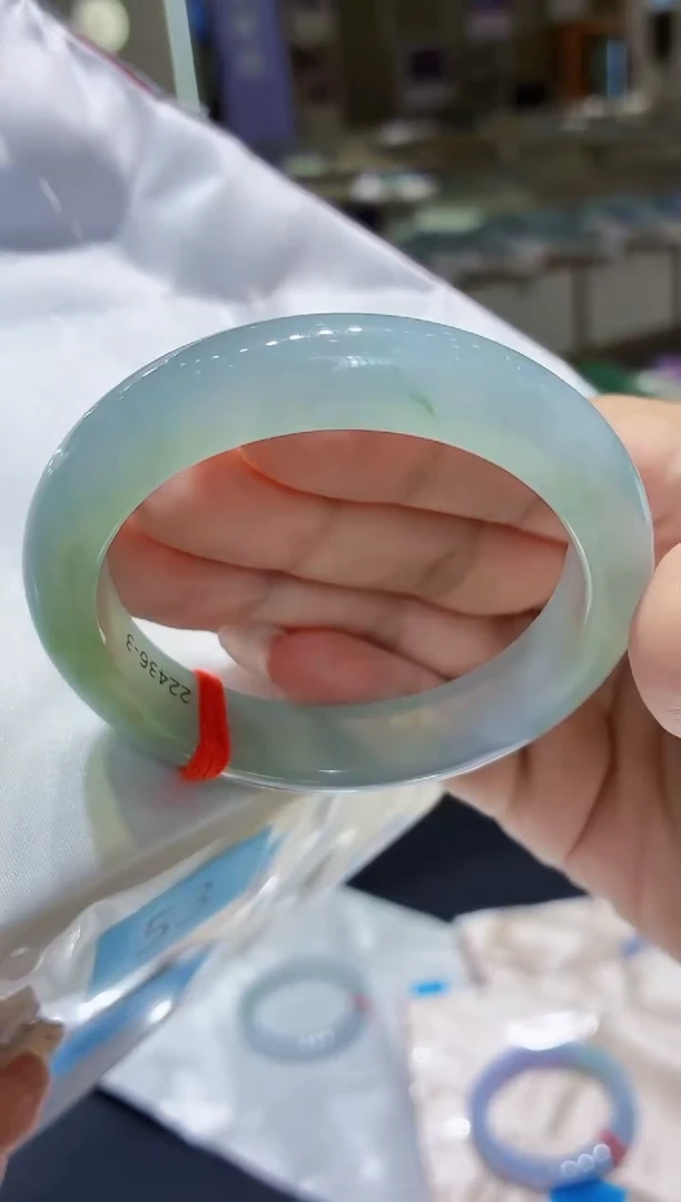 未镶嵌手镯翡翠翡翠手镯53